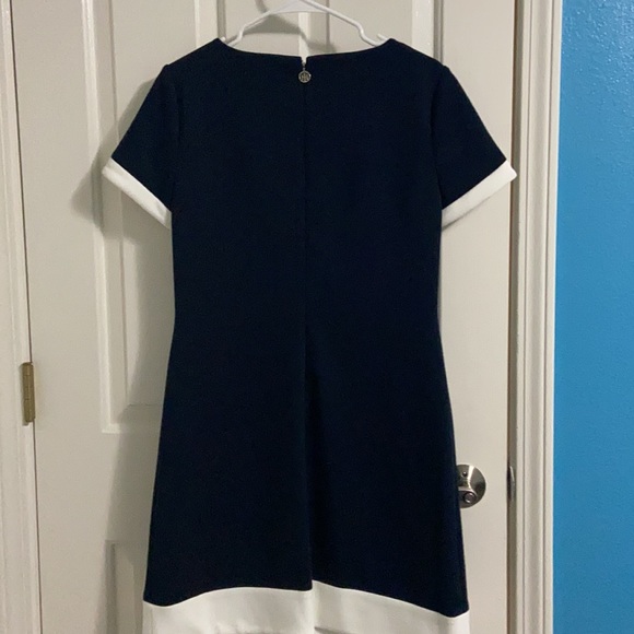 Tommy Hilfiger - Picture 5 of 7